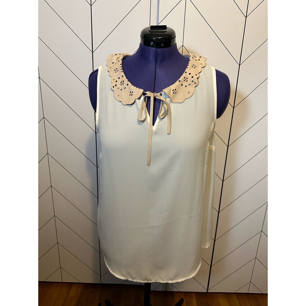 LC Lauren Conrad Women’s Large Sleeveless Keyhole Floral Ruffle White Top